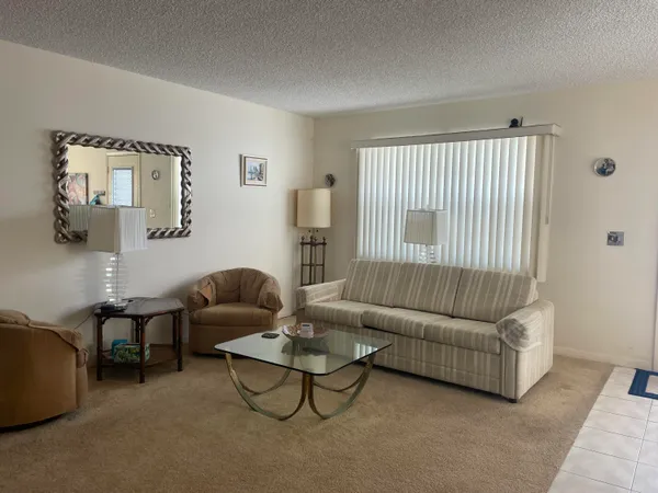 $2,600 | 705 Normandy Lane, Unit 705, Delray Beach, FL 33484