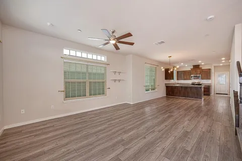 $499,000 | 132 Ivy Street, Roseville, CA 95678