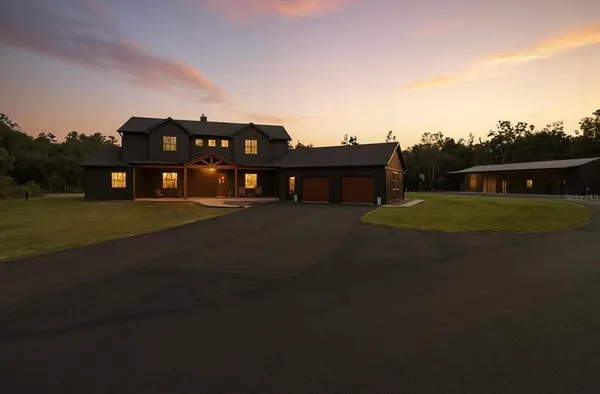 $1,100,000 | 330 Highway 40 West, Inglis, FL 34449