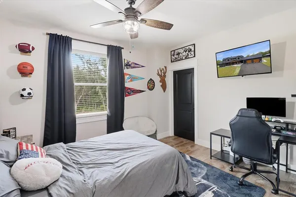 $1,100,000 | 330 Highway 40 West, Inglis, FL 34449