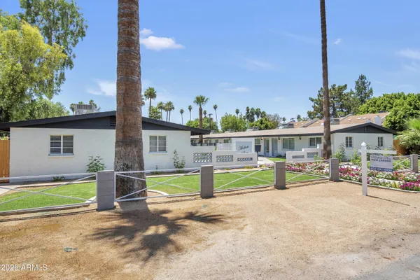 $1,499 | 35 West Medlock Drive, Unit 2, Phoenix, AZ 85013
