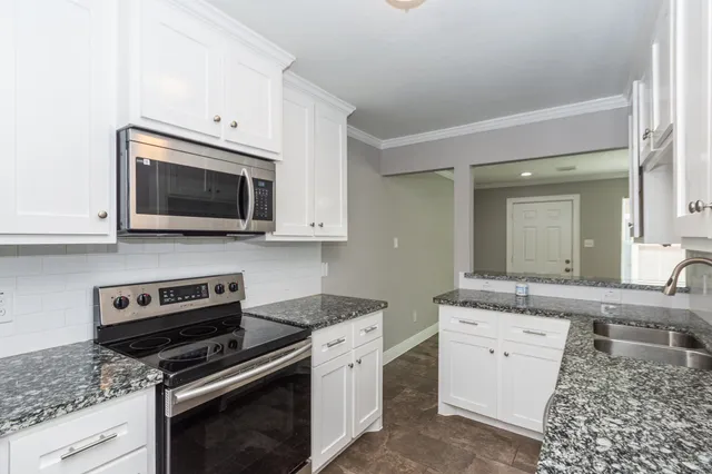 $1,695 | 1053 Willow Oaks Circle, Pasadena, TX 77506