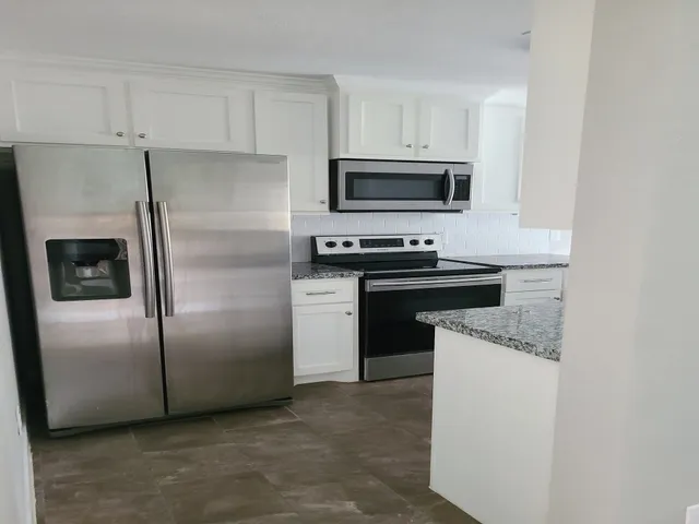 $1,695 | 1053 Willow Oaks Circle, Pasadena, TX 77506