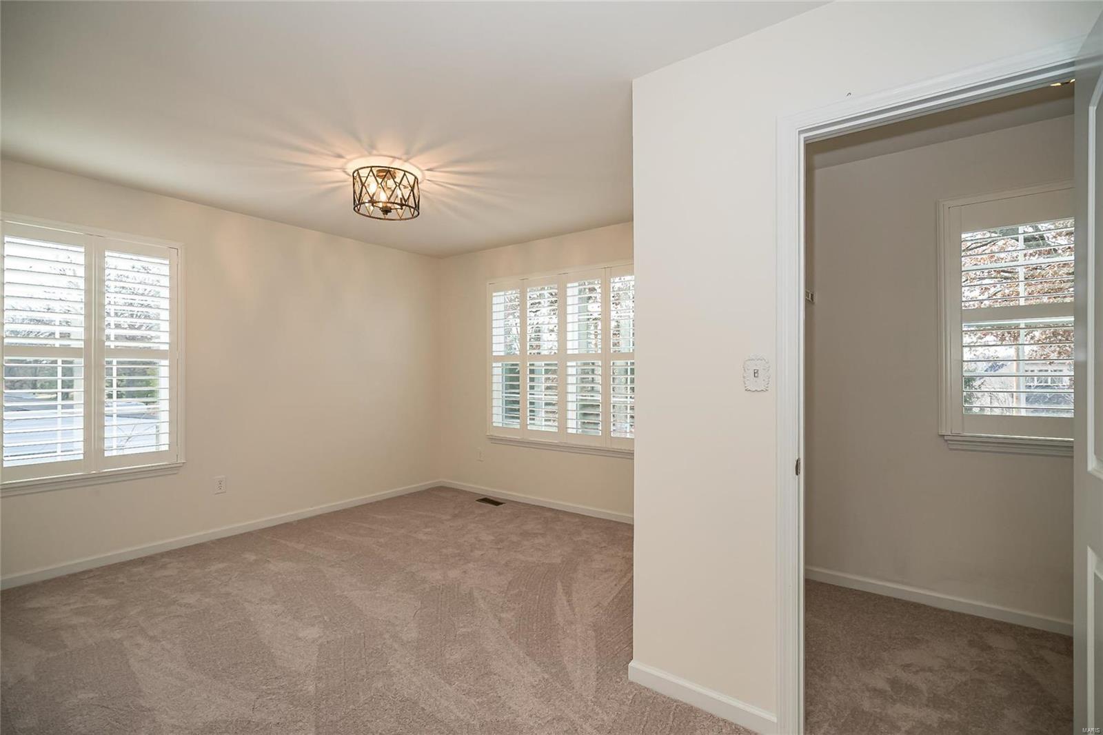 1108 Weidman Road Chesterfield, MO 63017 - Photo 24 of 34 Gallery Image 24