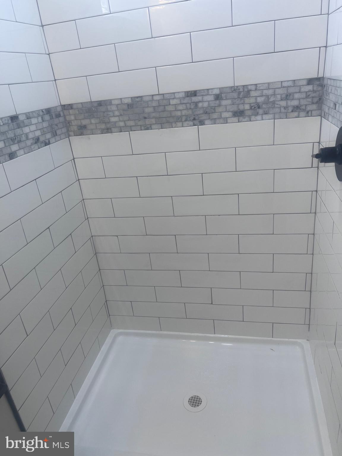 4100 Colborne Road Baltimore, MD 21229 - Photo 11 of 14