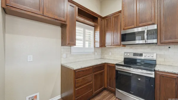 $218,000 | 118 Navarro Crossing, Unit 1B, Seguin, TX 78155