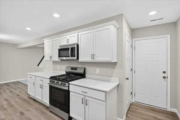$289,900 | 25555 3rd Street West, Zimmerman, MN 55398