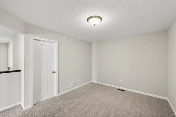 $289,900 | 25555 3rd Street West, Zimmerman, MN 55398