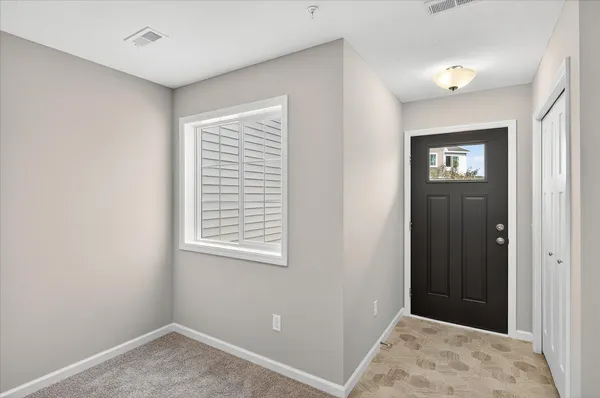 $289,900 | 25555 3rd Street West, Zimmerman, MN 55398