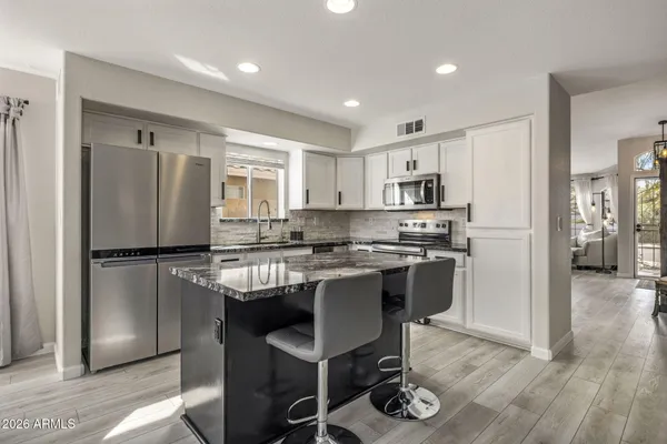 $650,000 | 3324 East Brookwood Court, Phoenix, AZ 85048