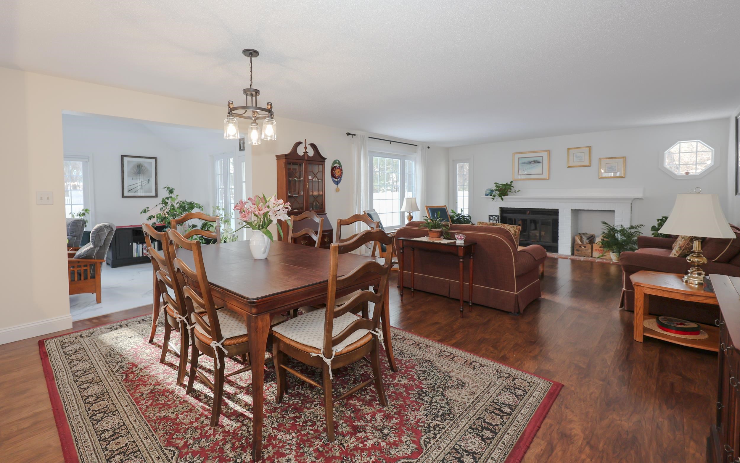 152 Straw Hill Road Manchester, NH 03104 - Photo 13 of 45