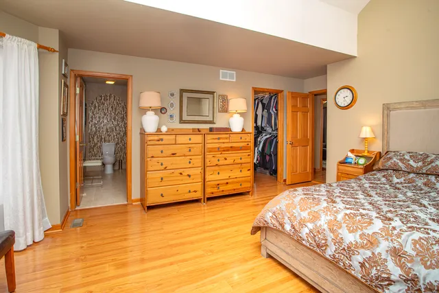 $515,000 | 5927 South Natchez Avenue, Chicago, IL 60638