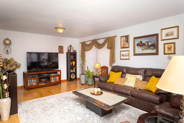 $515,000 | 5927 South Natchez Avenue, Chicago, IL 60638