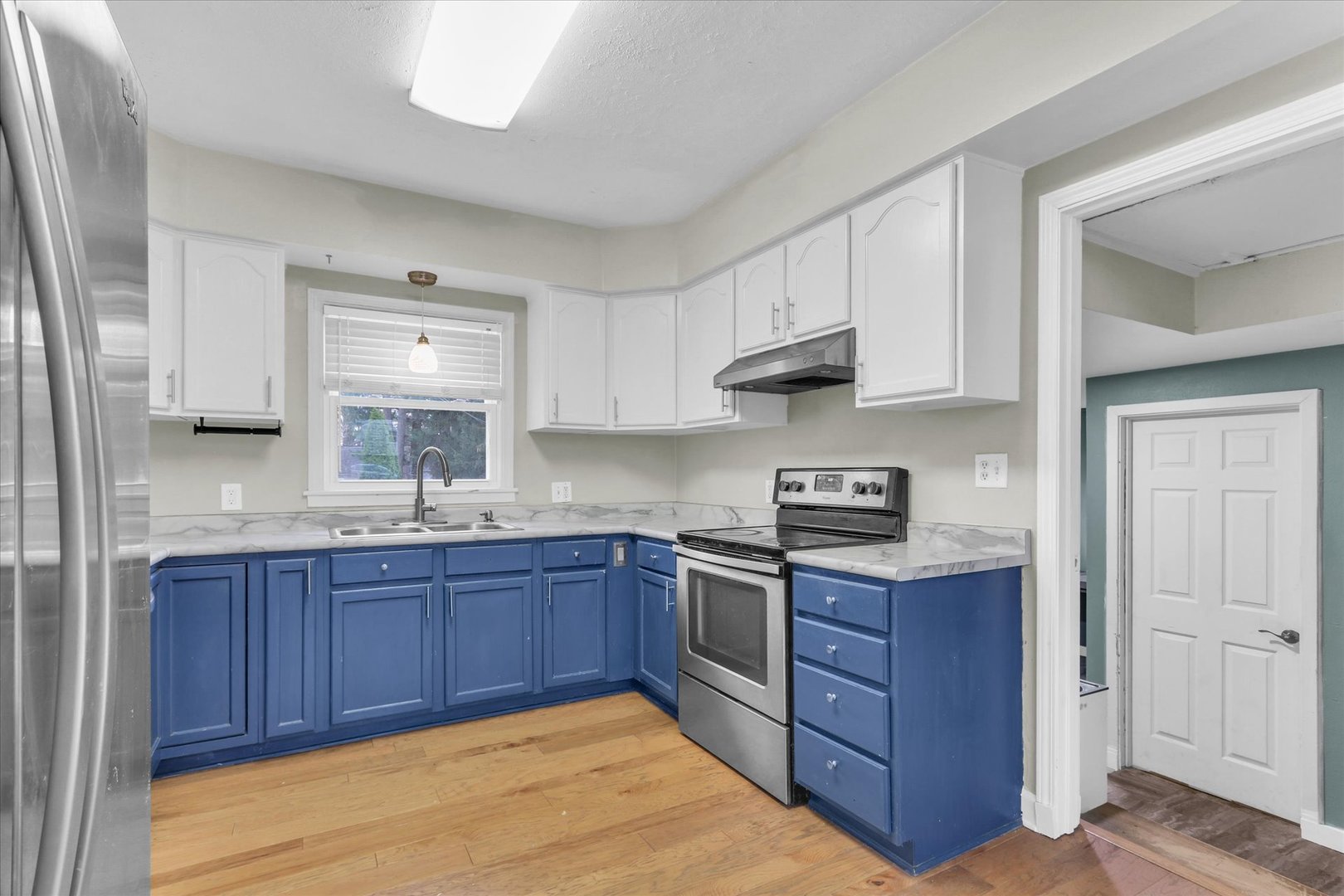 1401 West Green Street Champaign, IL 61821 - Photo 11 of 28 Gallery Image 11