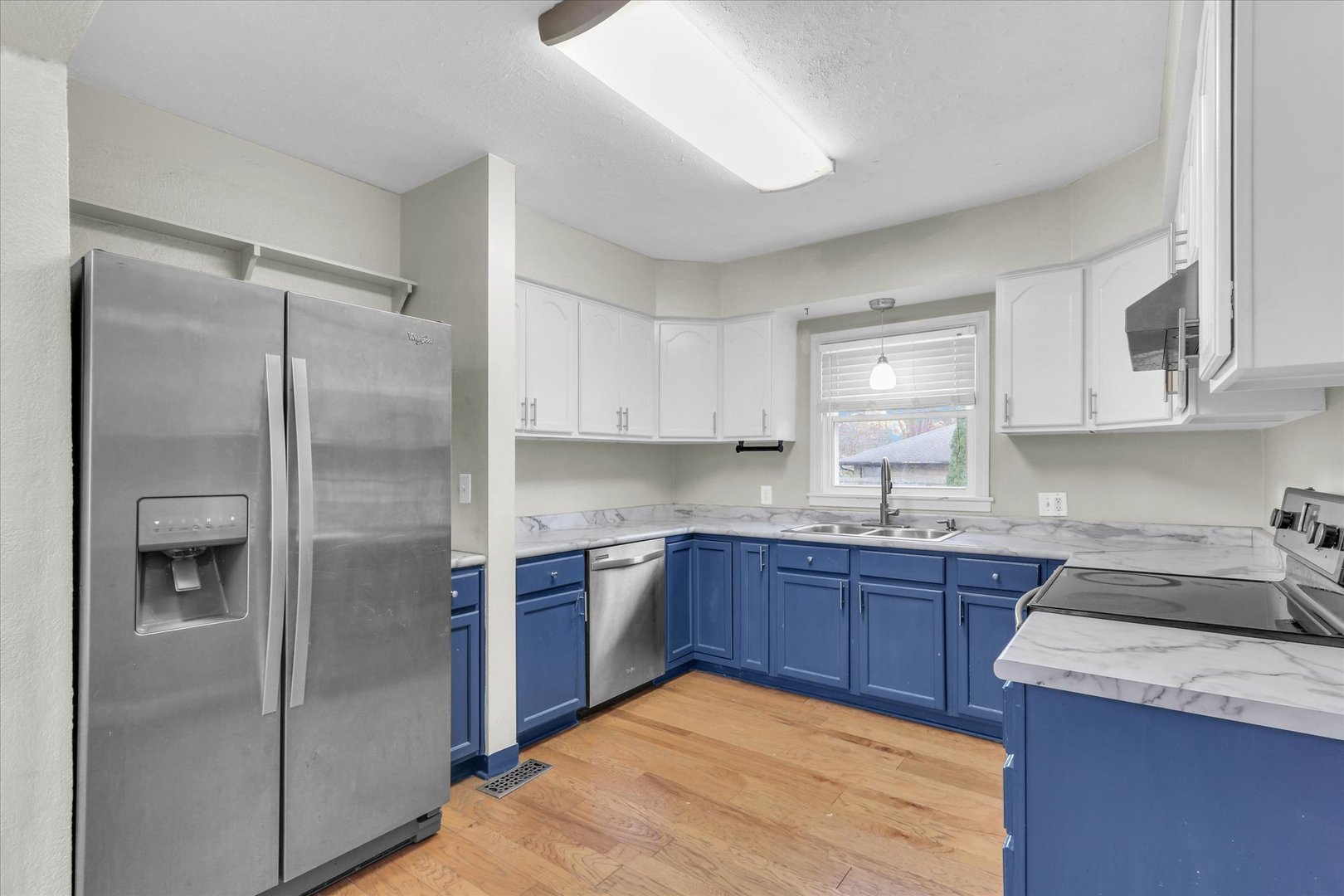 1401 West Green Street Champaign, IL 61821 - Photo 10 of 28 Gallery Image 10