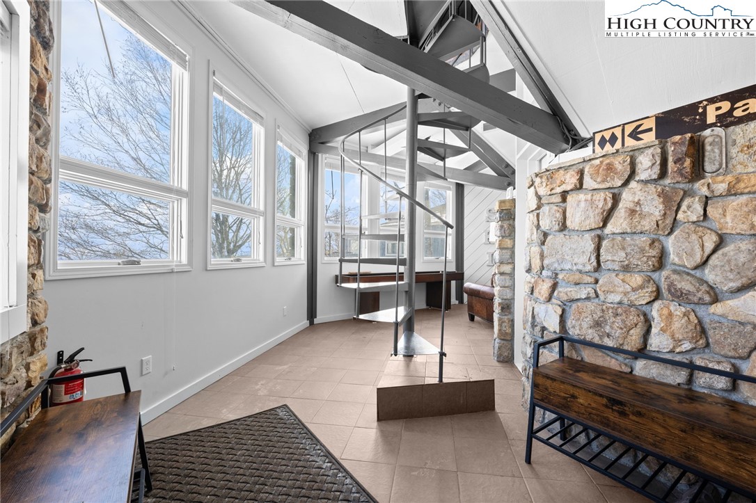 109 Skiloft Road Beech Mountain, NC 28604 - Photo 23 of 30