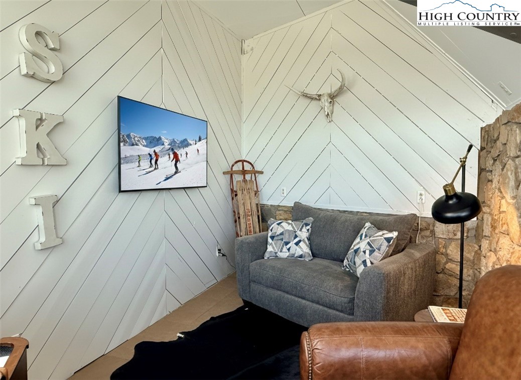 109 Skiloft Road Beech Mountain, NC 28604 - Photo 25 of 30