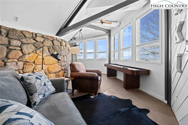 $685,000 | 109 Skiloft Road, Beech Mountain, NC 28604