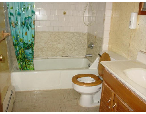 6 Oak Street Webster, MA 01570 - Photo 14 of 19 Gallery Image 14