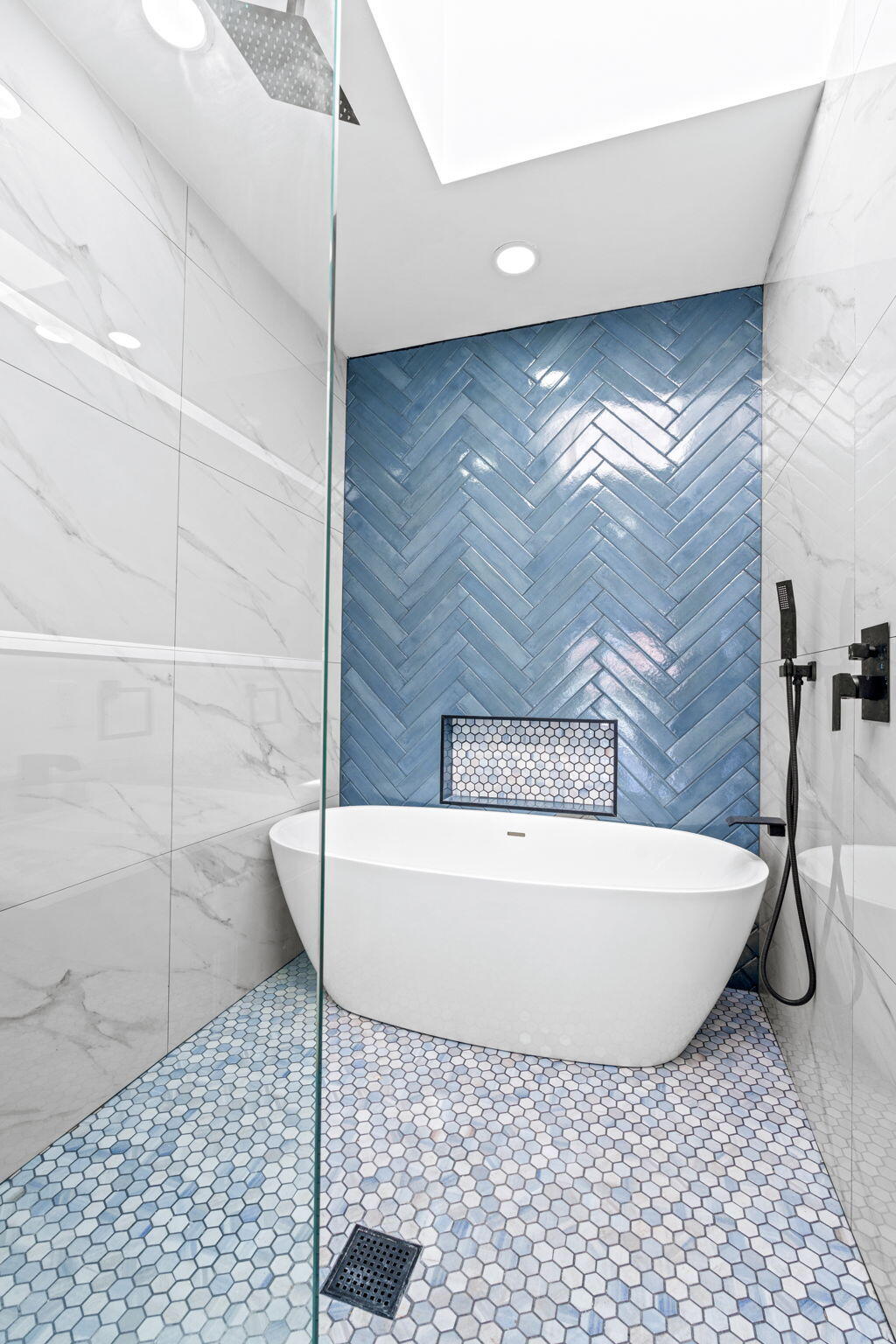6567 Via Benita Boca Raton, FL 33433 - Photo 23 of 63 a bathroom with a bathtub and shower