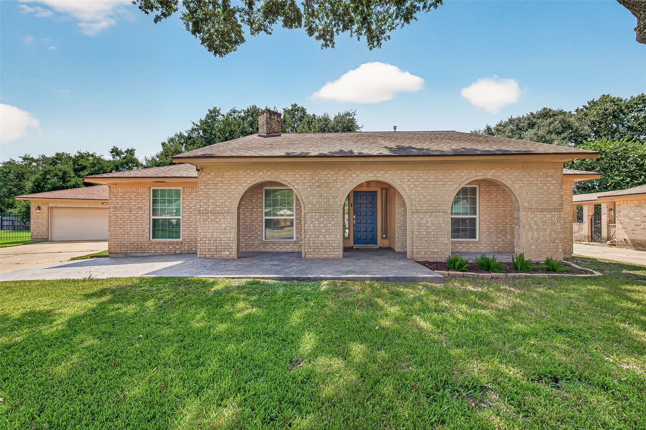 2014 Franklin Circle Rosenberg, TX 77471 - Photo 1 of 47 Gallery Image 1
