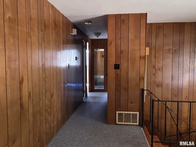 $159,900 | 619 Meadow Lark Drive, Quincy, IL 62305