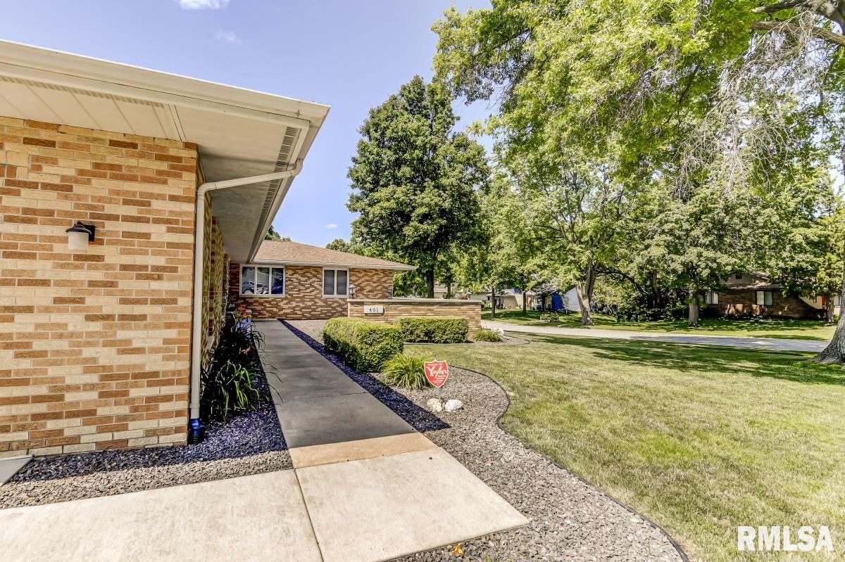 401 Brandywine Road Springfield, IL 62704 - Photo 2 of 40 Gallery Image 2