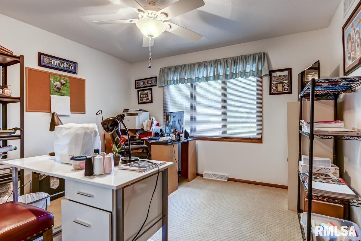 401 Brandywine Road Springfield, IL 62704 - Photo 28 of 40 Gallery Image 28