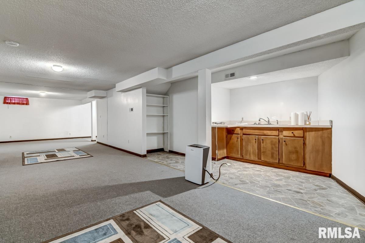401 Brandywine Road Springfield, IL 62704 - Photo 32 of 40 Gallery Image 32