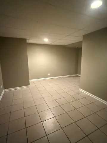 $2,500 | 10S328 Jamie Lane, Willowbrook, IL 60527