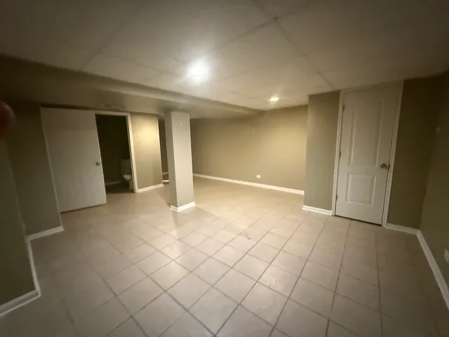 $2,500 | 10S328 Jamie Lane, Willowbrook, IL 60527