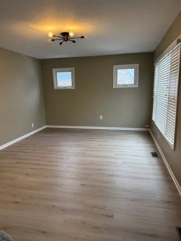 $2,500 | 10S328 Jamie Lane, Willowbrook, IL 60527