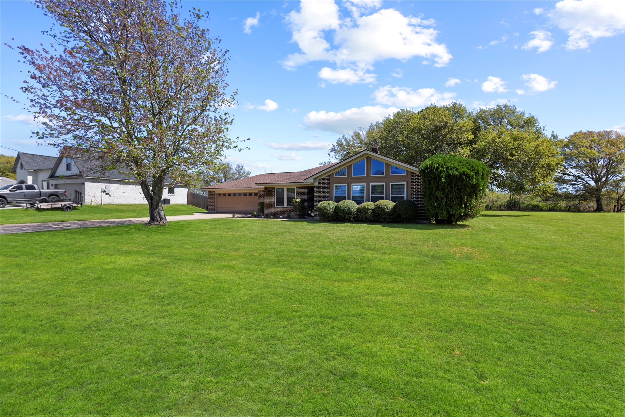 11546 Davidson Road Beaumont, TX 77705 - Photo 6 of 40