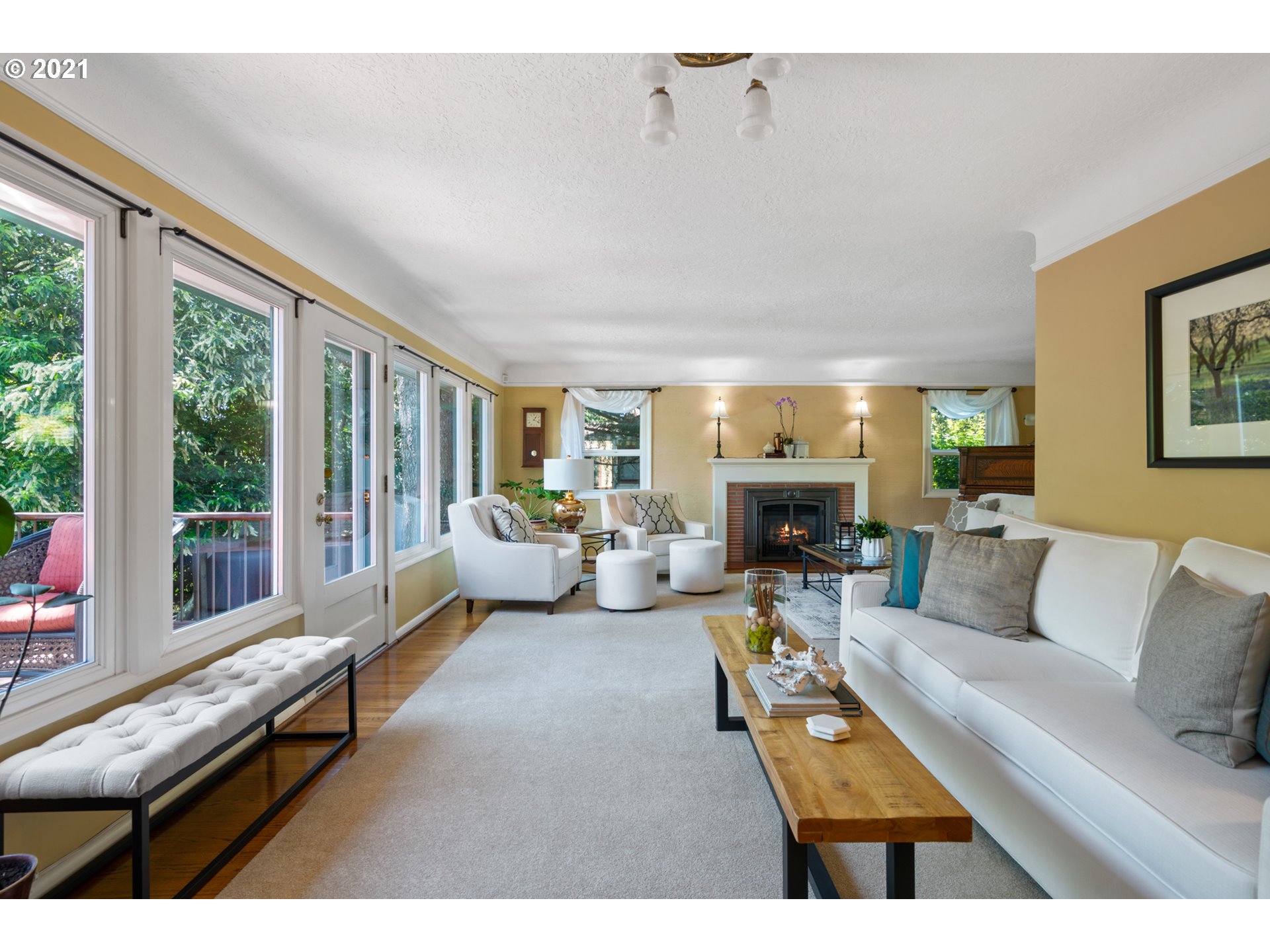 6656 Southwest Peyton Road Portland, OR 97223 - Photo 5 of 25 Gallery Image 5