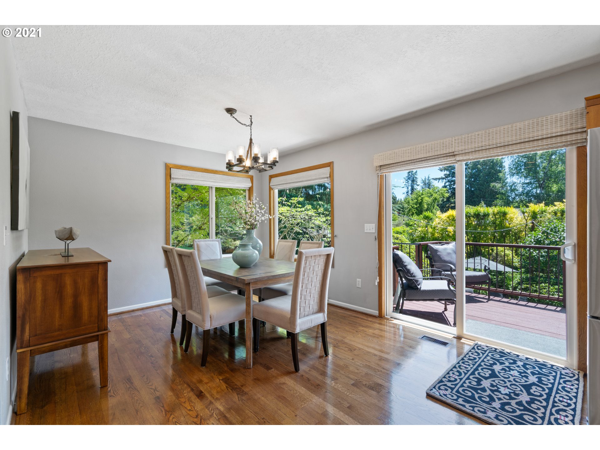 6656 Southwest Peyton Road Portland, OR 97223 - Photo 10 of 25 Gallery Image 10