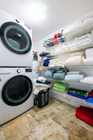 $800,000 | 1060 Pinellas Bayway South, Unit 106, St. Petersburg, FL 33715