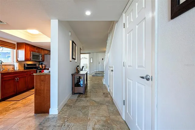 $800,000 | 1060 Pinellas Bayway South, Unit 106, St. Petersburg, FL 33715