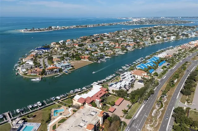 $800,000 | 1060 Pinellas Bayway South, Unit 106, St. Petersburg, FL 33715