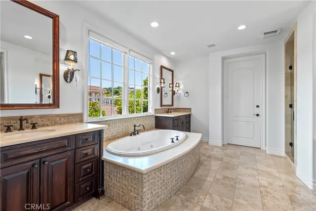 $4,995,000 | 25471 Prado De Oro, Calabasas, CA 91302