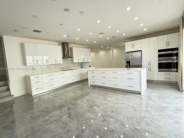 $4,700 | 11271 Northwest 84th Street, Unit 11271, Doral, FL 33178