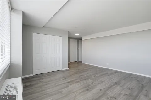 $237,500 | 301 North Beauregard Street, Unit 1107, Alexandria, VA 22312