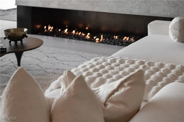 $9,300,000 | 8 Chisel Crest Court, Henderson, NV 89012