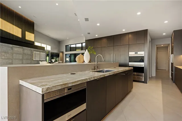 $9,300,000 | 8 Chisel Crest Court, Henderson, NV 89012