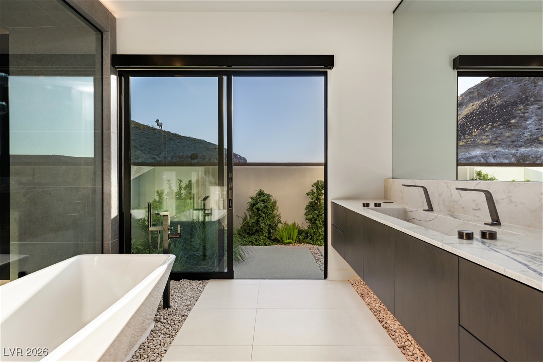 8 Chisel Crest Court Henderson, NV 89012 - Photo 44 of 63