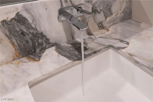 $9,300,000 | 8 Chisel Crest Court, Henderson, NV 89012