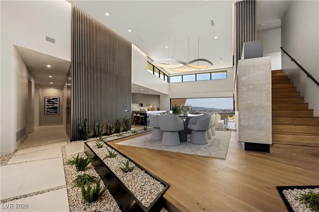 $9,300,000 | 8 Chisel Crest Court, Henderson, NV 89012