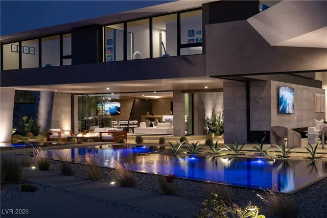 $9,300,000 | 8 Chisel Crest Court, Henderson, NV 89012