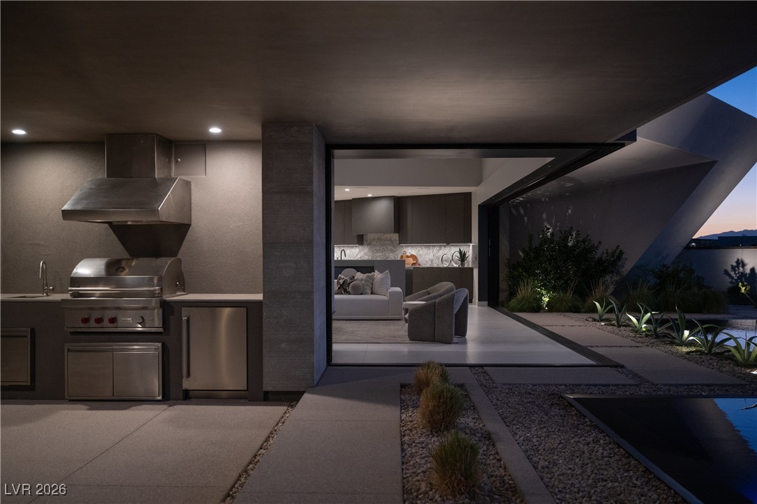 8 Chisel Crest Court Henderson, NV 89012 - Photo 60 of 63