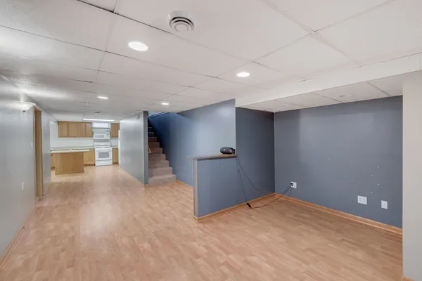 $375,000 | 125 North Hamilton Drive, Grant Park, IL 60940