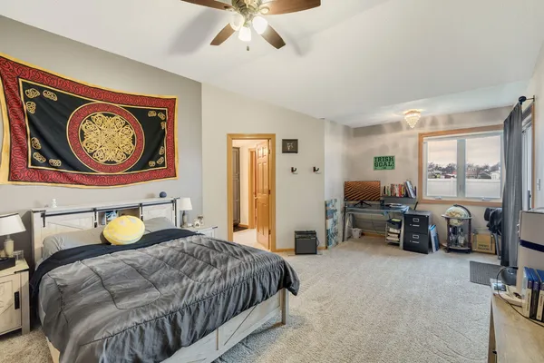 $375,000 | 125 North Hamilton Drive, Grant Park, IL 60940